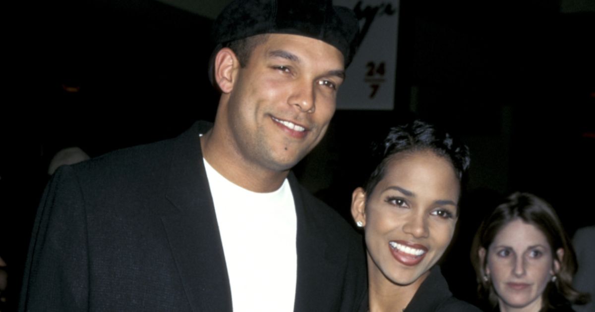 David Justice speaking during a 2025 podcast interview
