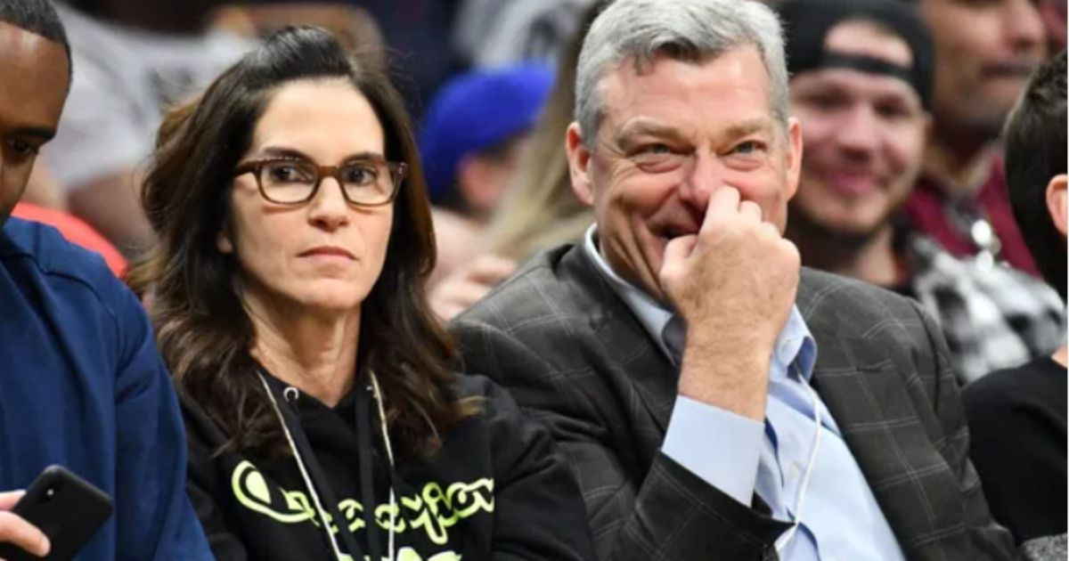 Jami Gertz attending a public event in 2025