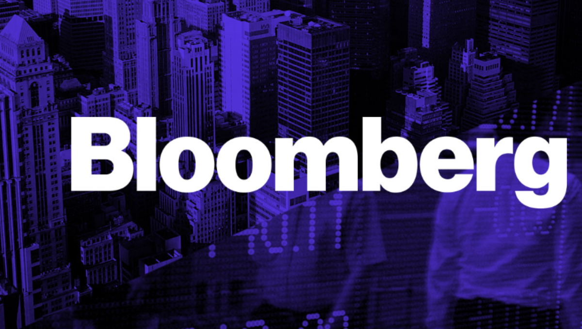 Bloomberg — Terminal, Newsroom, Subscriptions, and How Its Data Moves Markets (Complete 2025 Guide)