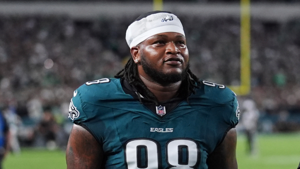 Jalen Carter ejected before first snap after incident with Dak Prescott in Eagles–Cowboys opener